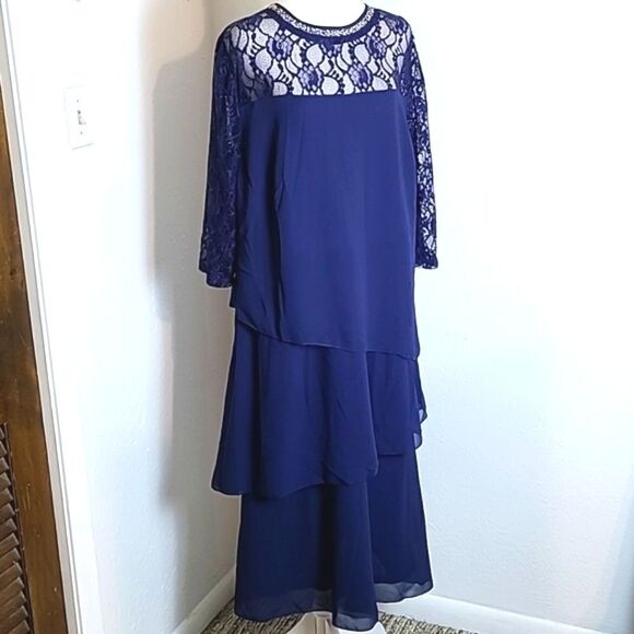 Navy Blue Umbrella Hem Midi-Dress with Lace & Sequined Collar, Size XL, NWOT - Picture 2 of 12